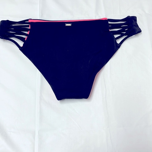 COPY - Black and Pink Reversible PINK Victoria’s Secret Bikini Bottom | Size Me… - Picture 2 of 3